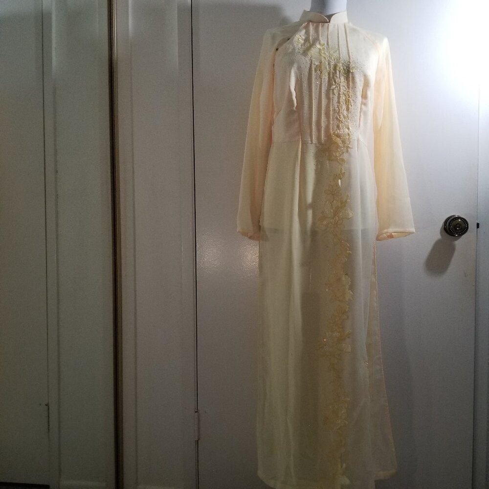 Asian style long shirt dress in yellow, size possibly XS or S